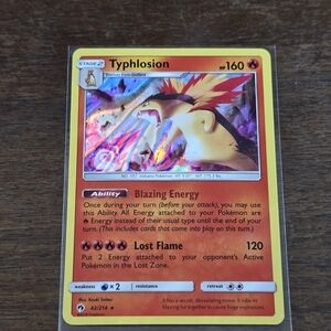 Pokemon Typhlosion #42 Sun & Moon Lost Thunder Holo Rare Card 42/214
